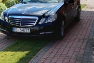 MERCEDES E KLASA Z PRZEBIEDIEM JEDYNE 98000KM