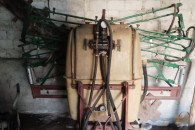 2x opryskiwacze sprawne